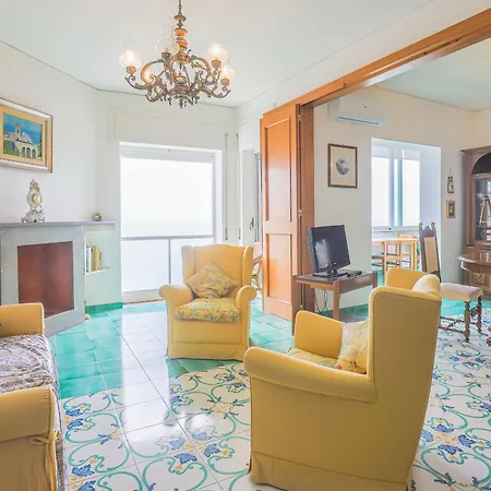 Apartment Sea Inside *